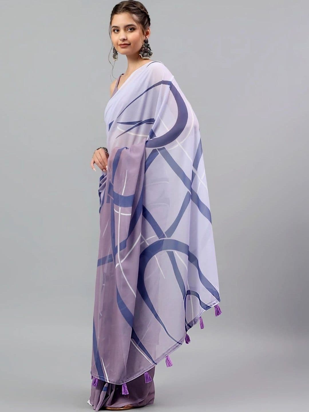 Pixie lane Poly Georgette Saree thumbnail 4