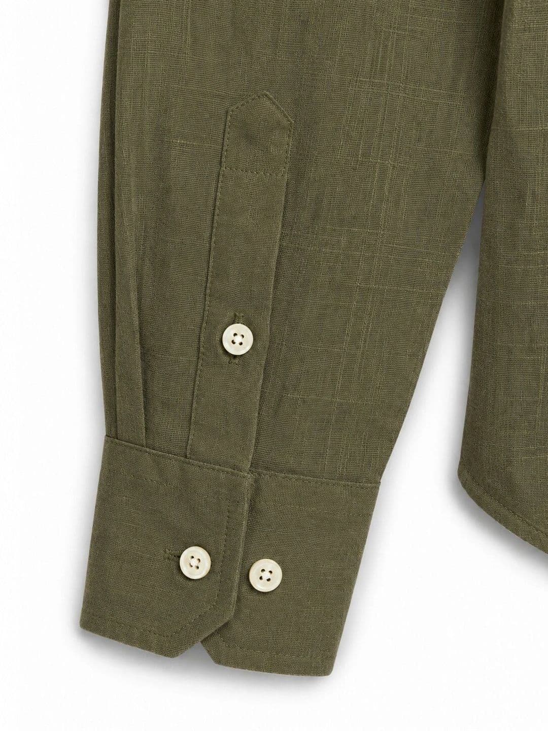 THE EPOPEE Men Standard Casual Shirt thumbnail 5