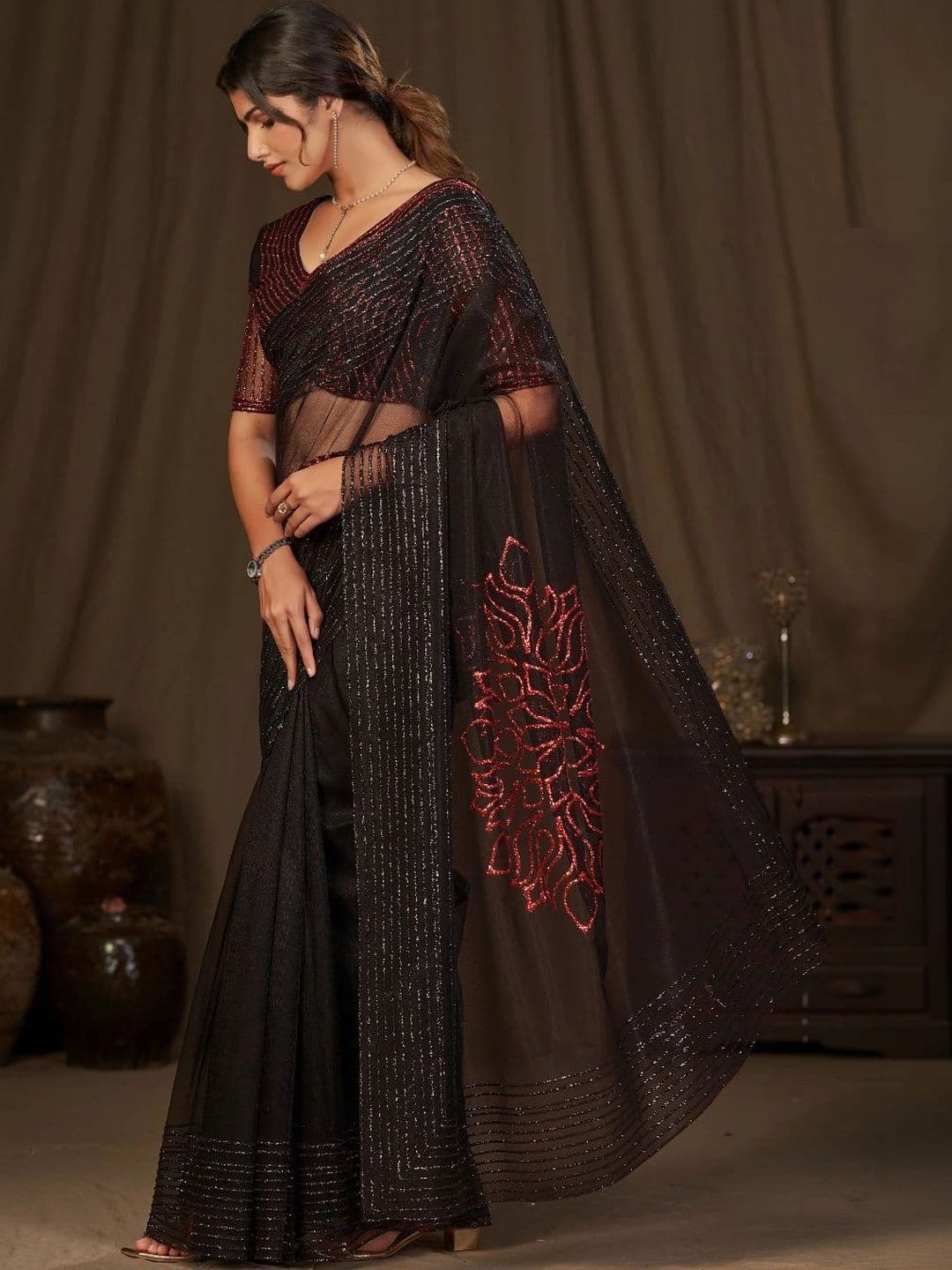 Parmila Fashion Embellished Sequinned Net Saree thumbnail 3