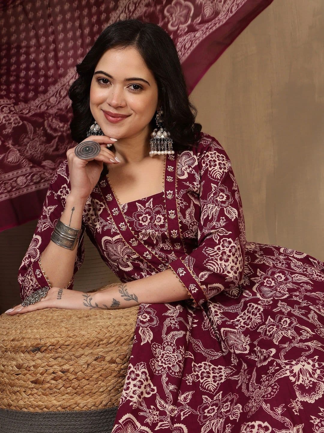 Sangria Women Ethnic Motifs Printed Regular Pure Cotton Kurta with Trousers & With Dupatta thumbnail 7
