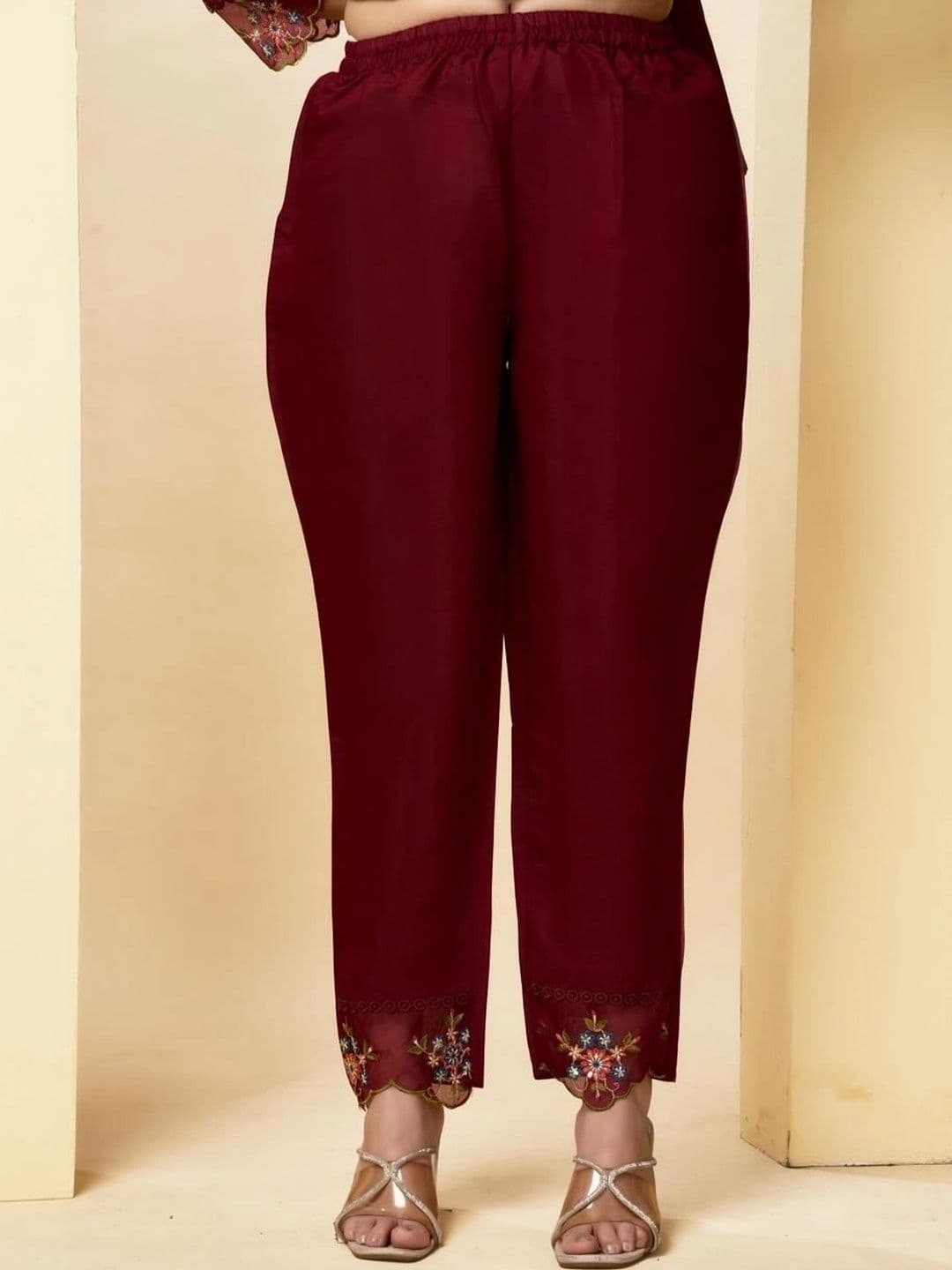 PAUSE Women Ethnic Motifs  Regular Thread Work Pure Silk Kurta & Trousers With Dupatta thumbnail 3