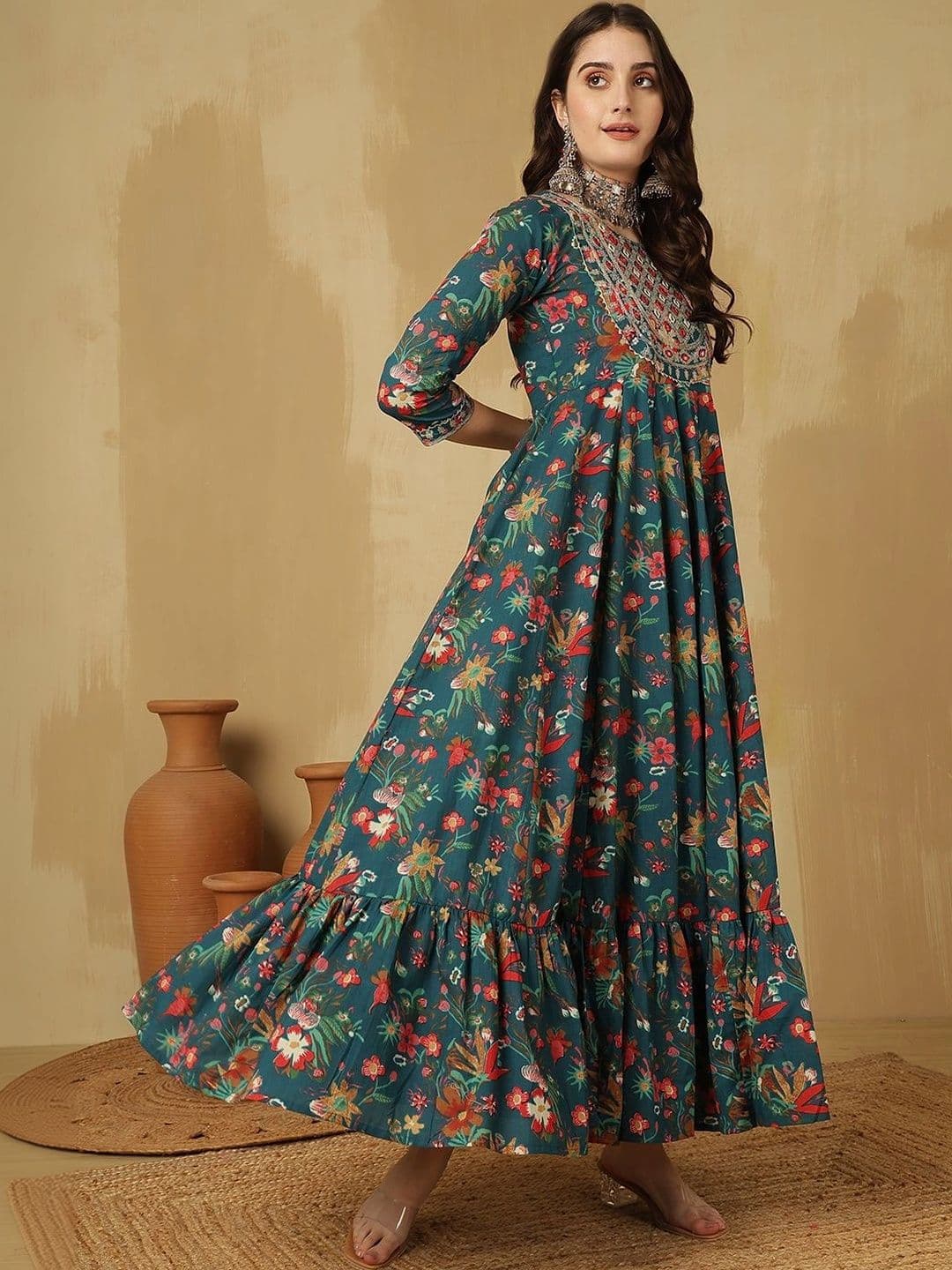 Sangria Women Floral Printed Mirror Work Floral Anarkali Kurta thumbnail 2