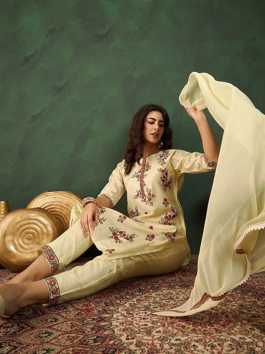 Sangria Floral Printed Kurta with Trousers & With Dupatta thumbnail 5