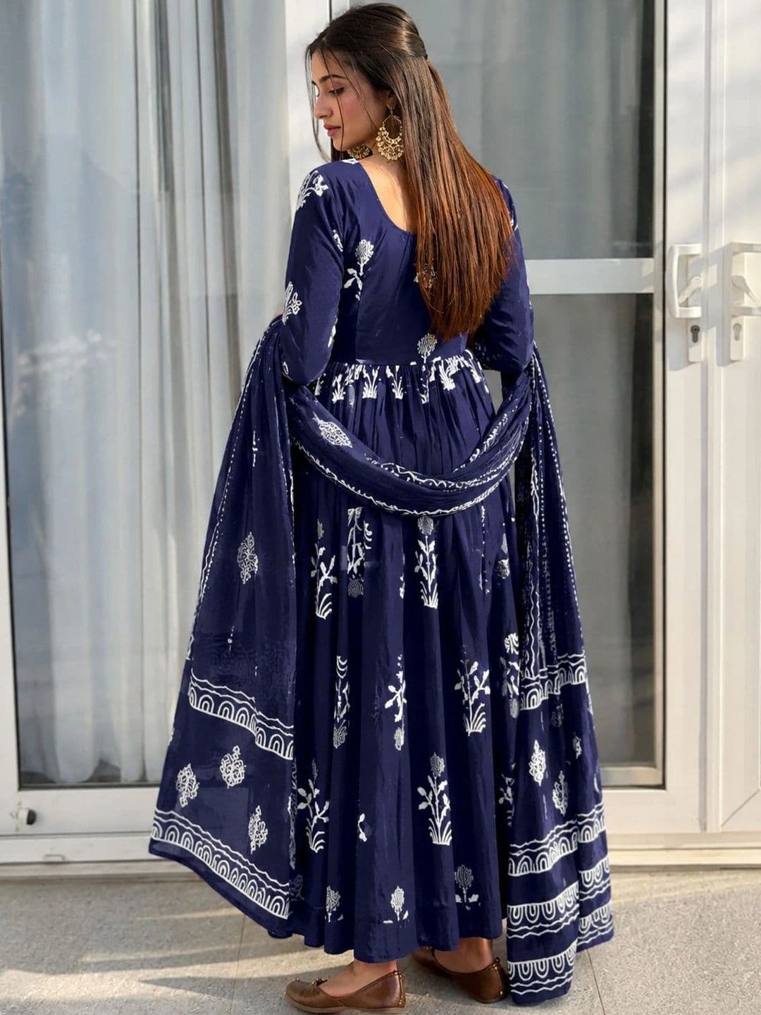 Mogra Designs Women Ethnic Motifs Printed Regular Kurta with Trousers & With Dupatta thumbnail 3