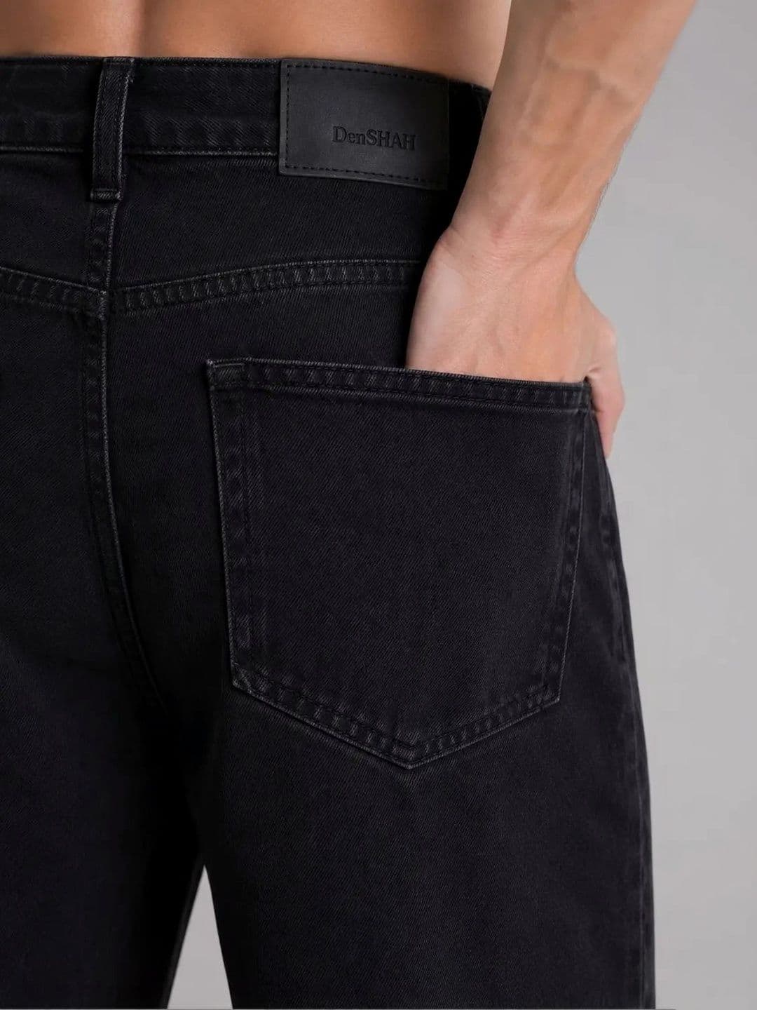 SYNZO Men Comfort Relaxed Fit Mid-Rise Low Distress Jeans thumbnail 3