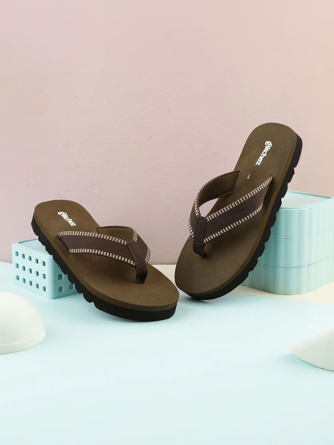 glitchez Men Striped Rubber Thong Flip-Flops - view 1
