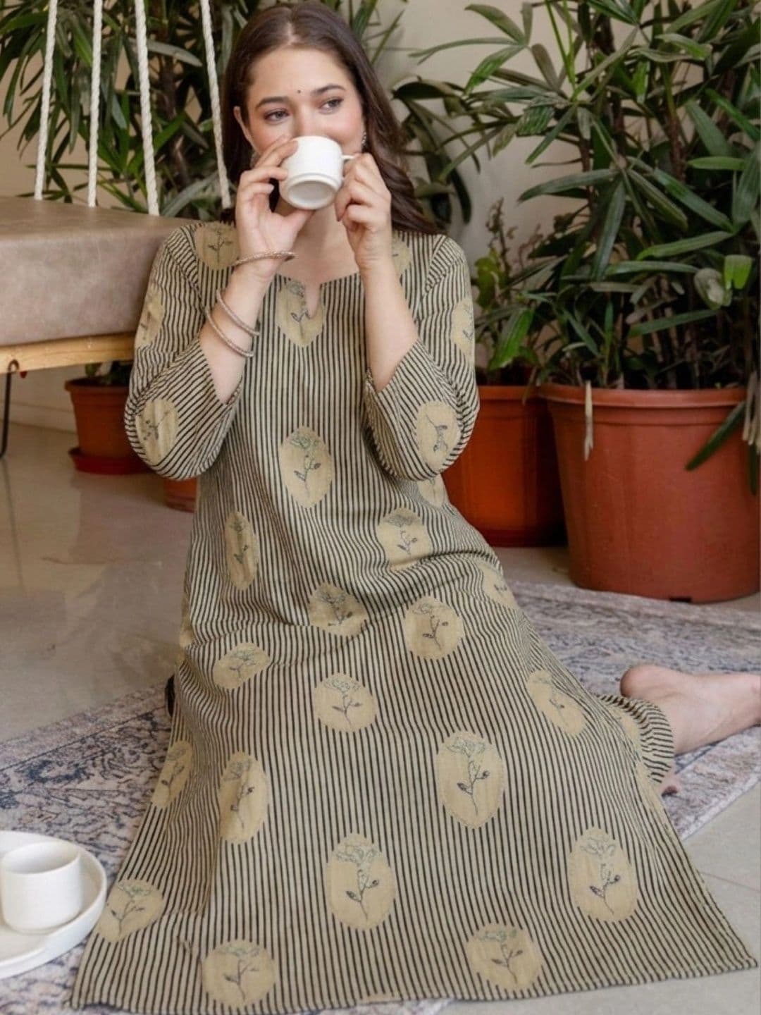 Pjyot by surhi Women Ethnic Motifs Printed Indie Prints Kurta thumbnail 3