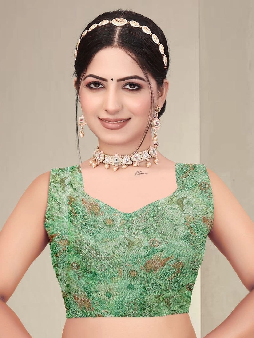 Mitera Floral Designer Saree thumbnail 3
