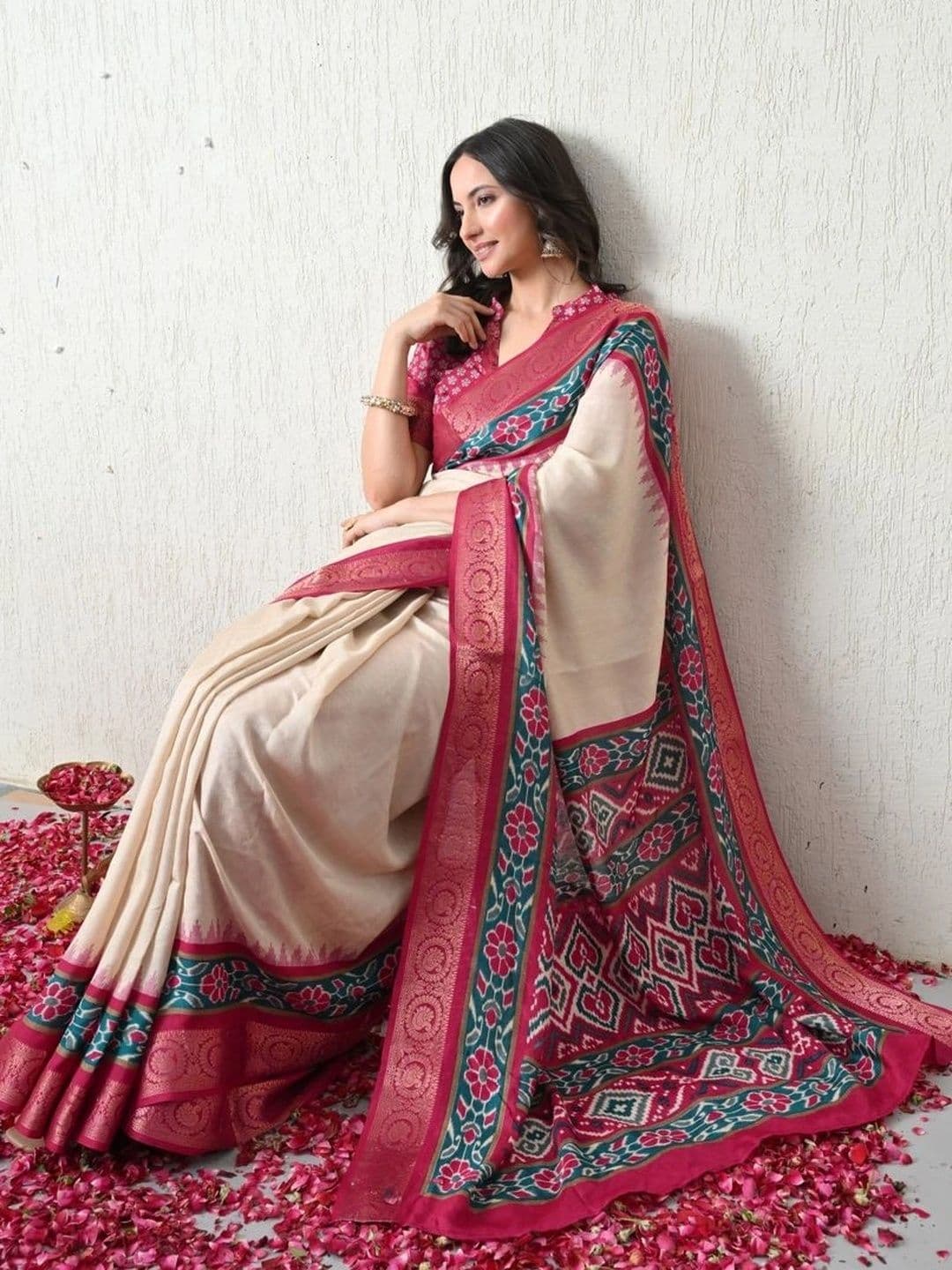 KALINI Zari Silk Cotton Ikat Saree thumbnail 7