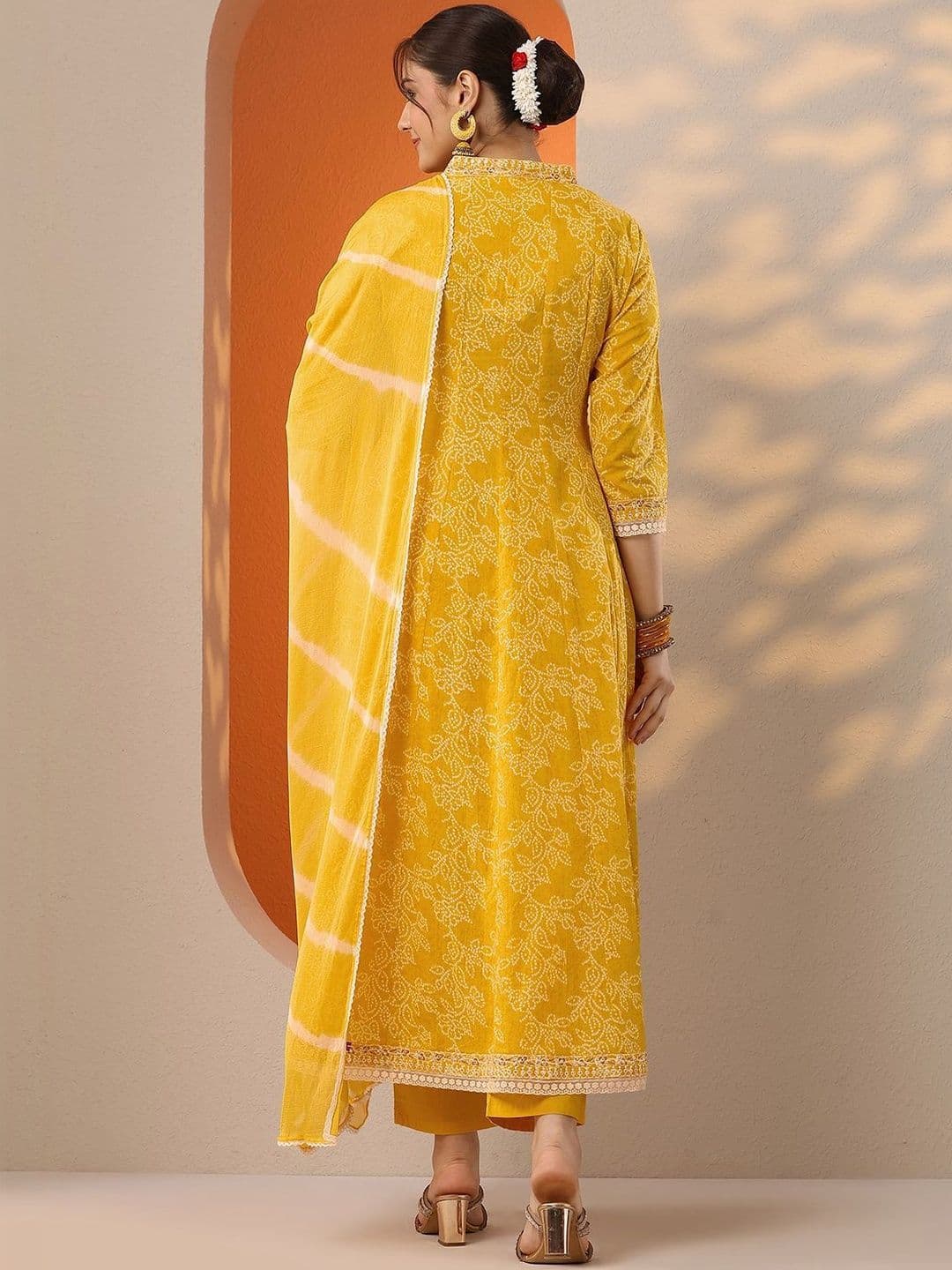 Libas Women Ethnic Motifs Printed Tiered Thread Work Kurta with Trousers & With Dupatta thumbnail 2