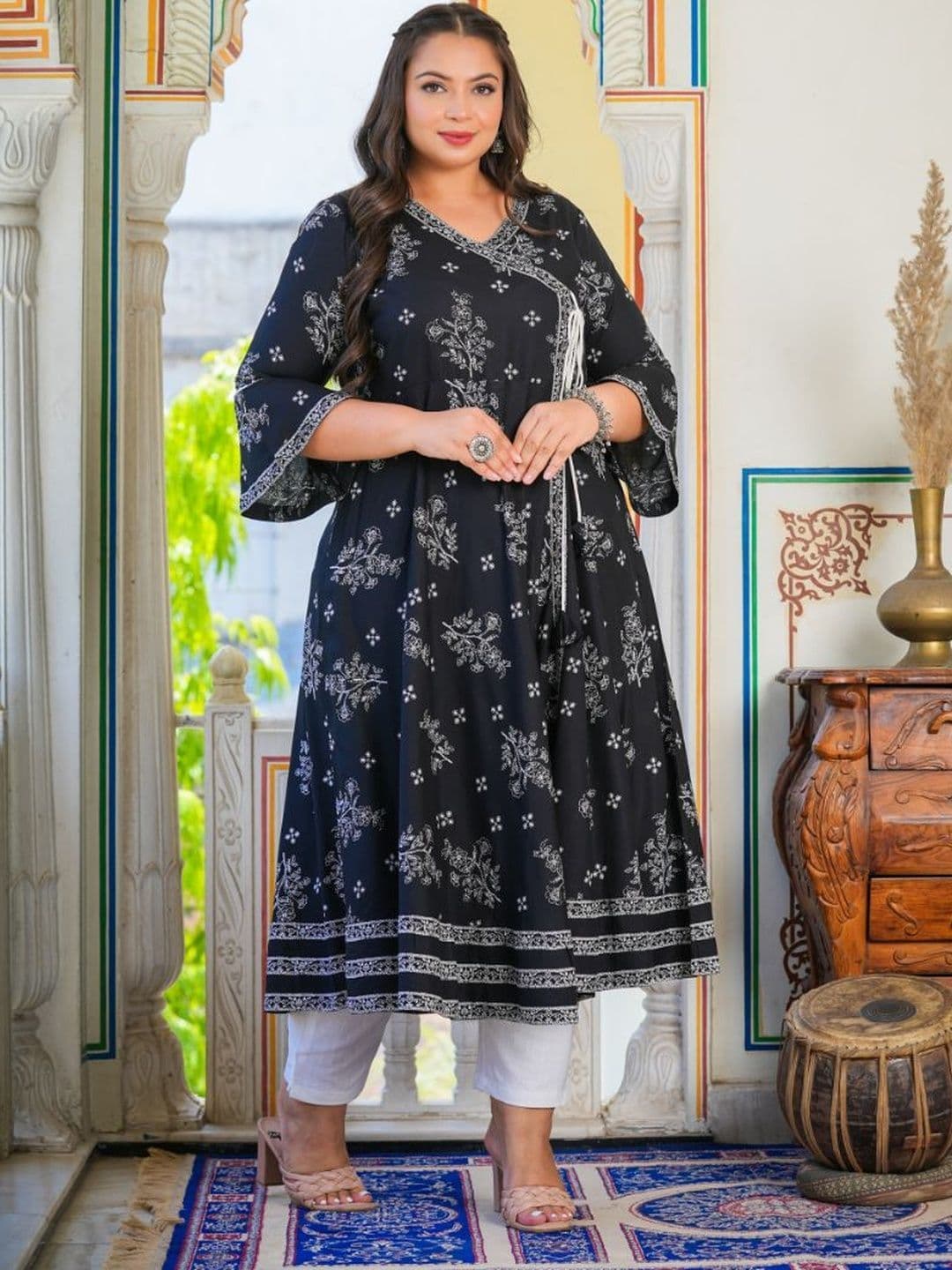 KALINI Women Floral Viscose Rayon Anarkali Kurtas thumbnail 7