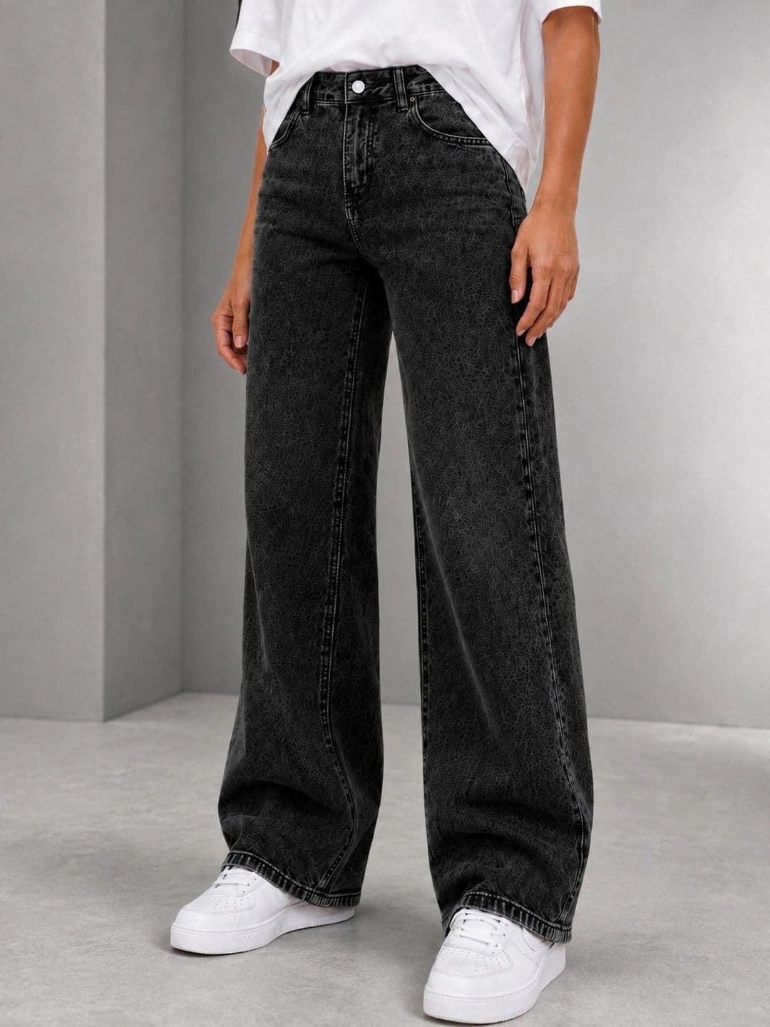DressBerry Women Comfort Wide Leg High-Rise Light Fade Stretchable Jeans - view 1