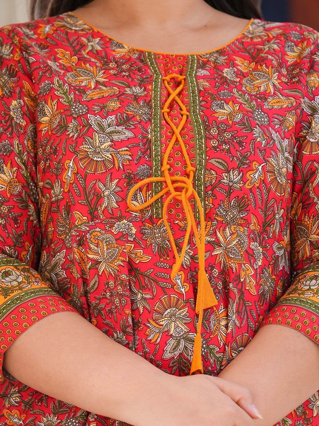 KALINI Women Plus Size Floral Printed Festive Anarkali Kurta thumbnail 4