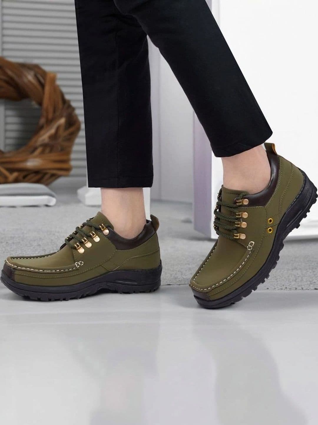 WALK WISE Men Trekking Shoes - view 1