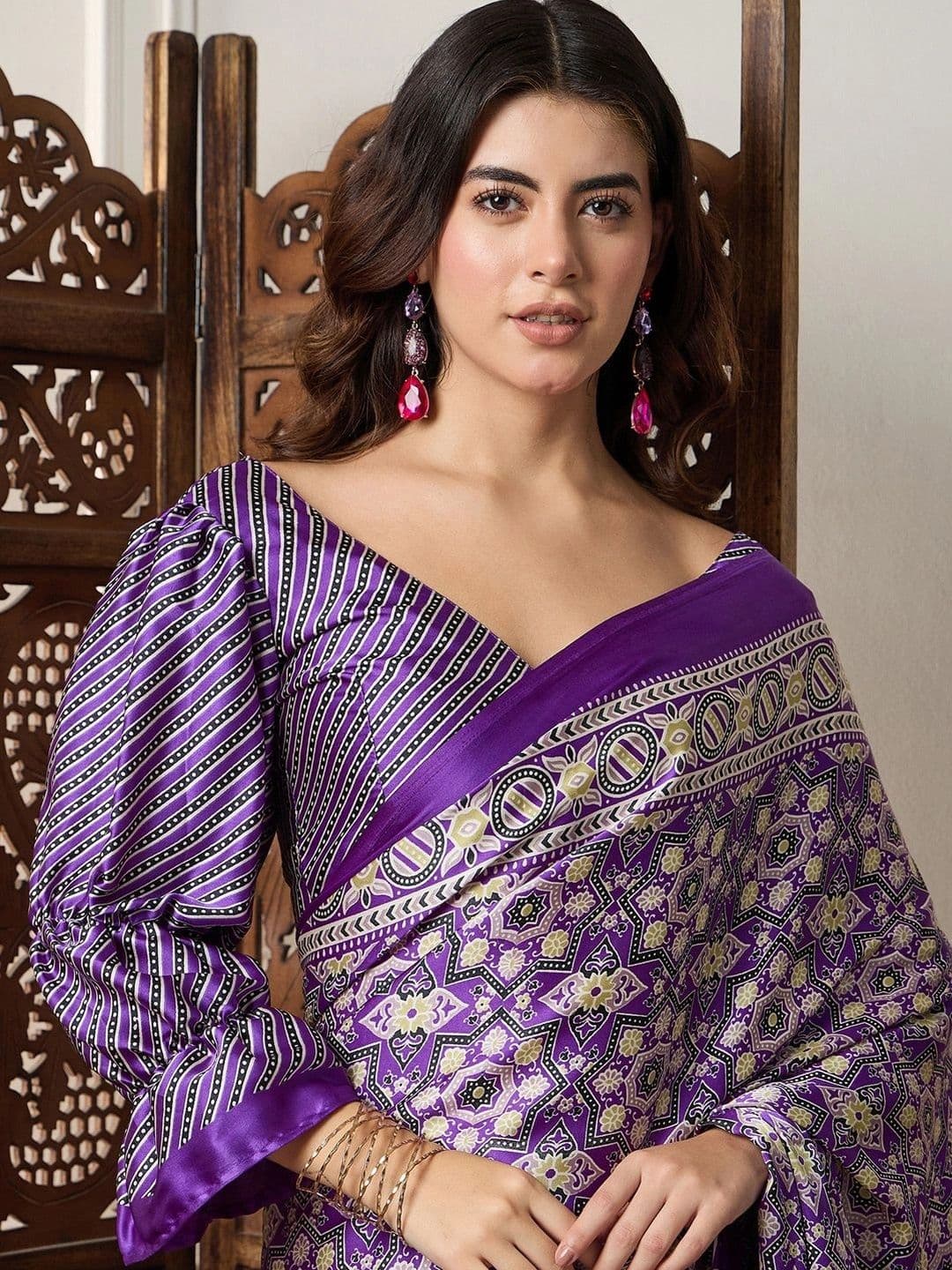Saree mall Ajrak Block Pure Crepe Designer Block Print Sarees thumbnail 7