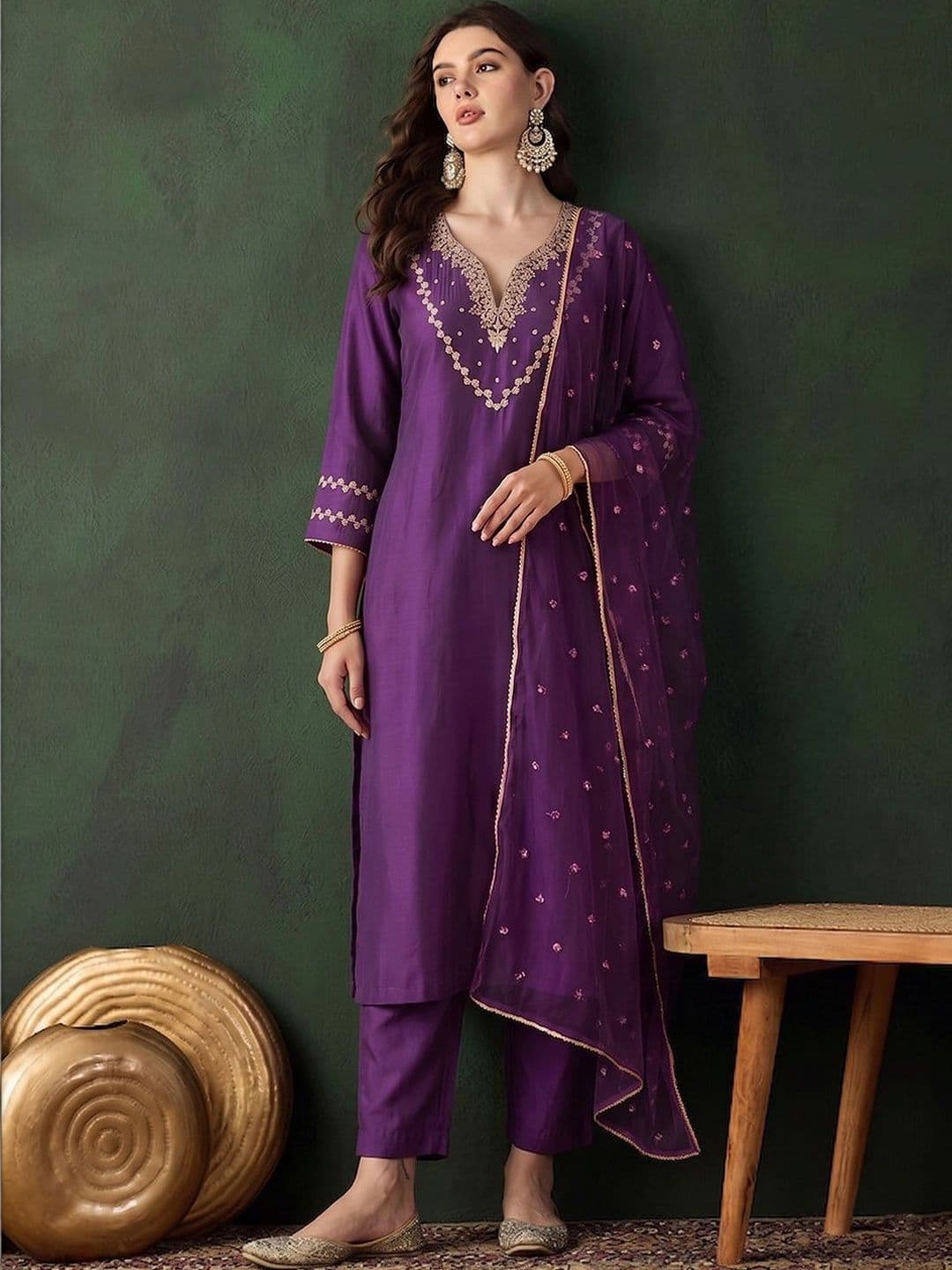 Sangria Women Ethnic Motifs Embroidered Regular Thread Work Kurta with Trousers & With Dupatta thumbnail 5
