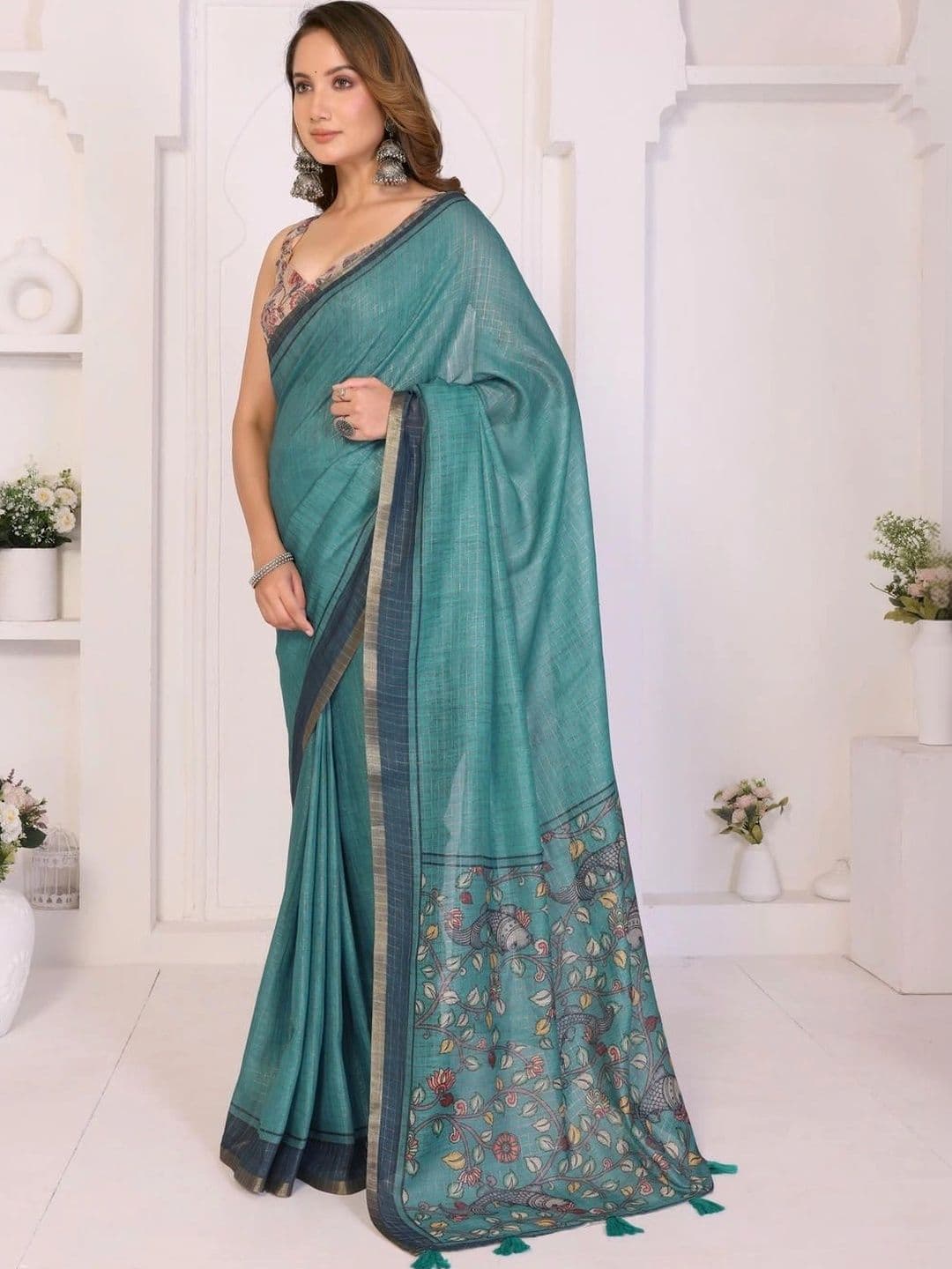 Pixie lane Floral Zari Linen Blend Saree thumbnail 2