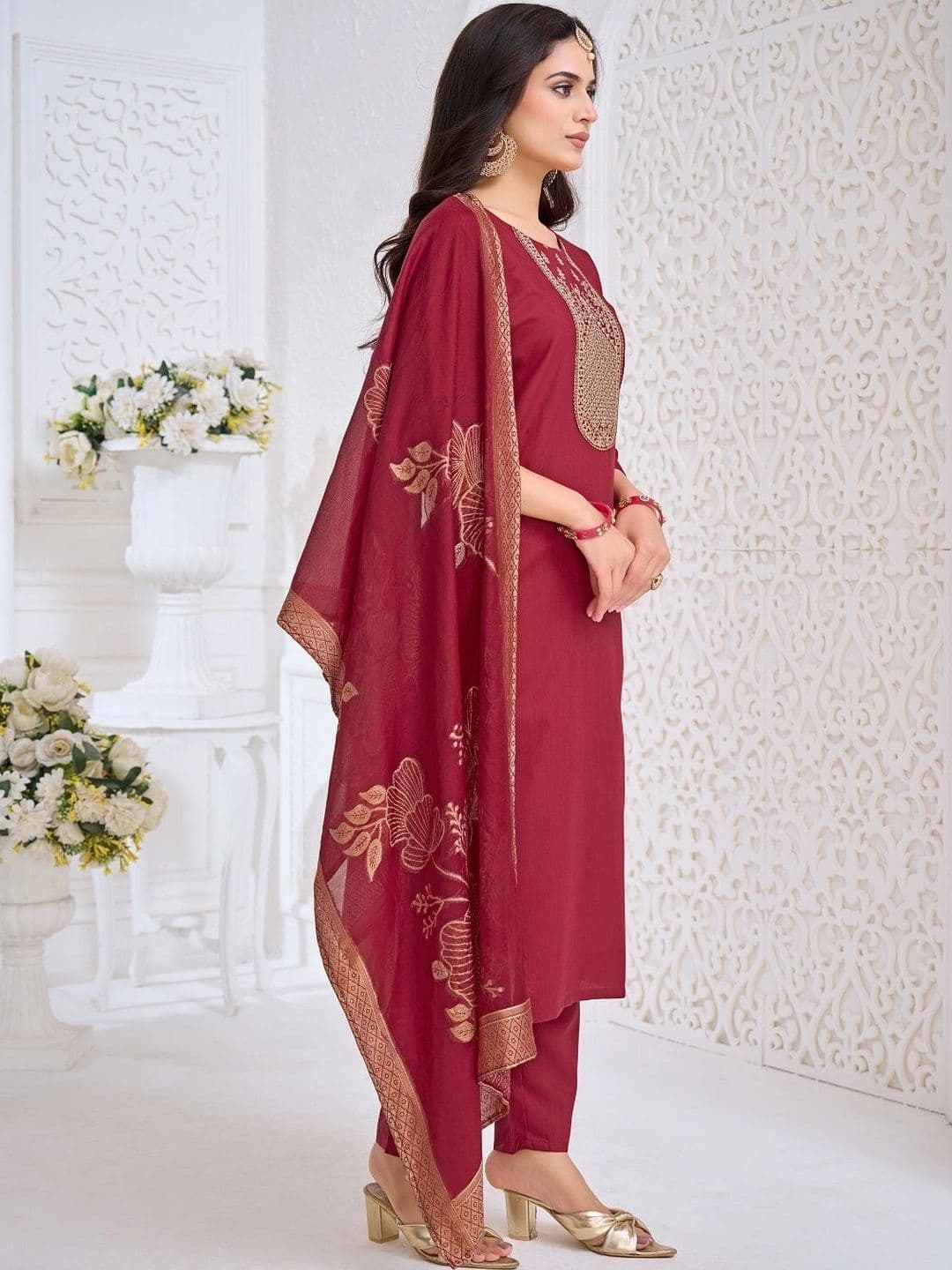 Sangria Women Ethnic Motifs Embroidered Regular Kurta with Trousers & With Dupatta thumbnail 2