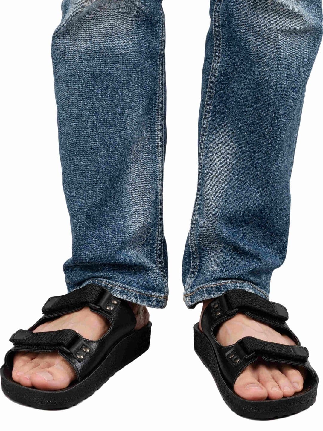 Aerowalk Men Comfort Sandals thumbnail 4