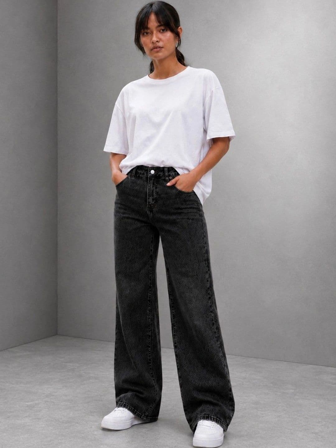 DressBerry Women Comfort Wide Leg High-Rise Light Fade Stretchable Jeans thumbnail 5