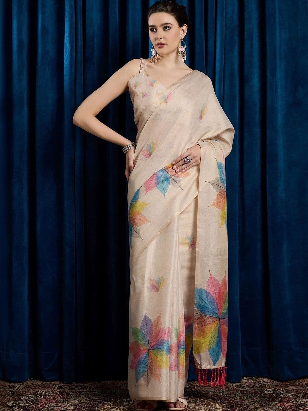 Sangria Floral Linen Blend Designer Saree - view 1