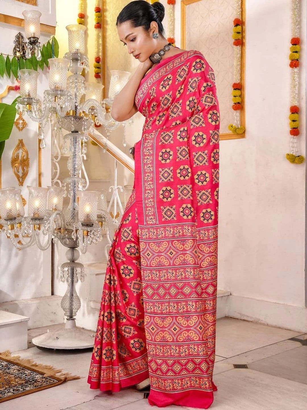 ARQIVO Woven Design Silk Blend Handloom Saree thumbnail 4