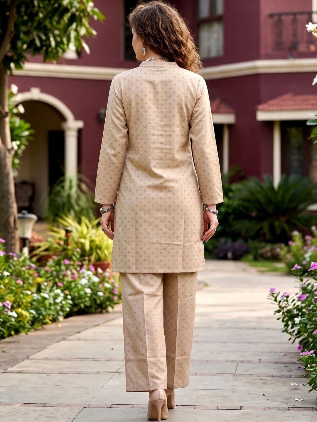 Laasika Floral Printed Tunic with Palazzos thumbnail 3