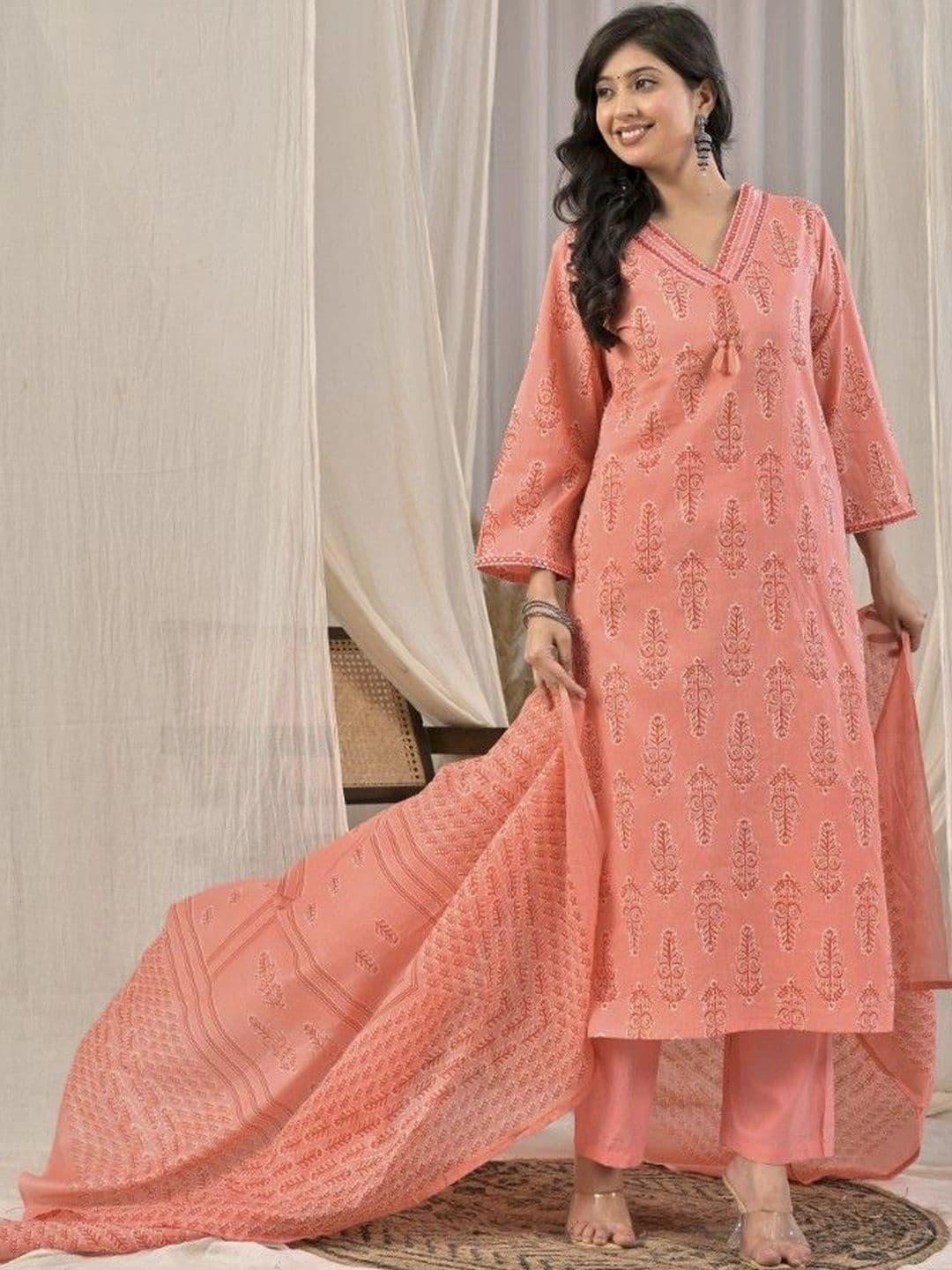 Yashee Women Ethnic Motifs Printed Regular Pure Cotton Kurta with Trousers & With Dupatta thumbnail 2