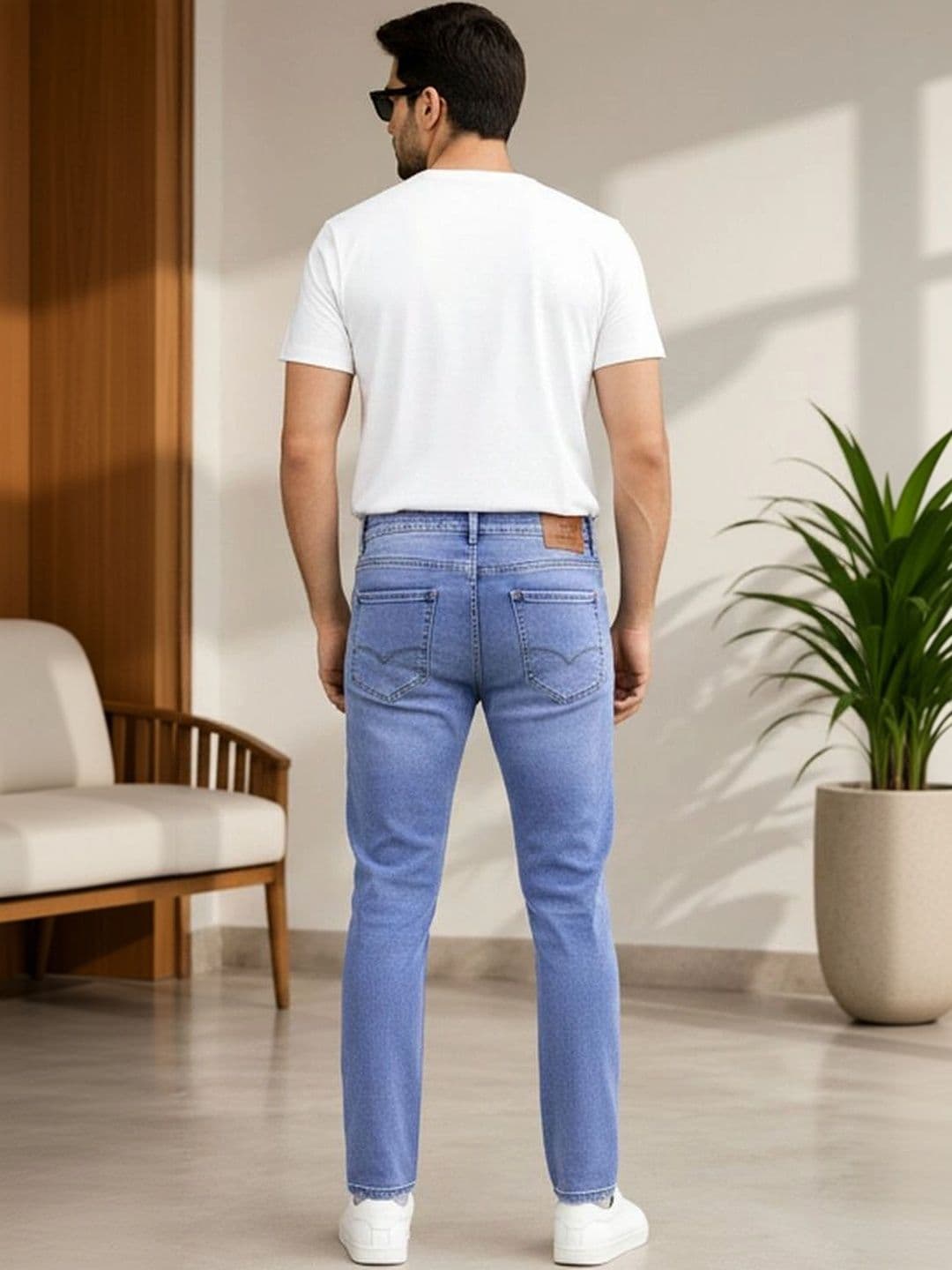 Global Jeans Men Regular Fit Mid-Rise Jeans thumbnail 4