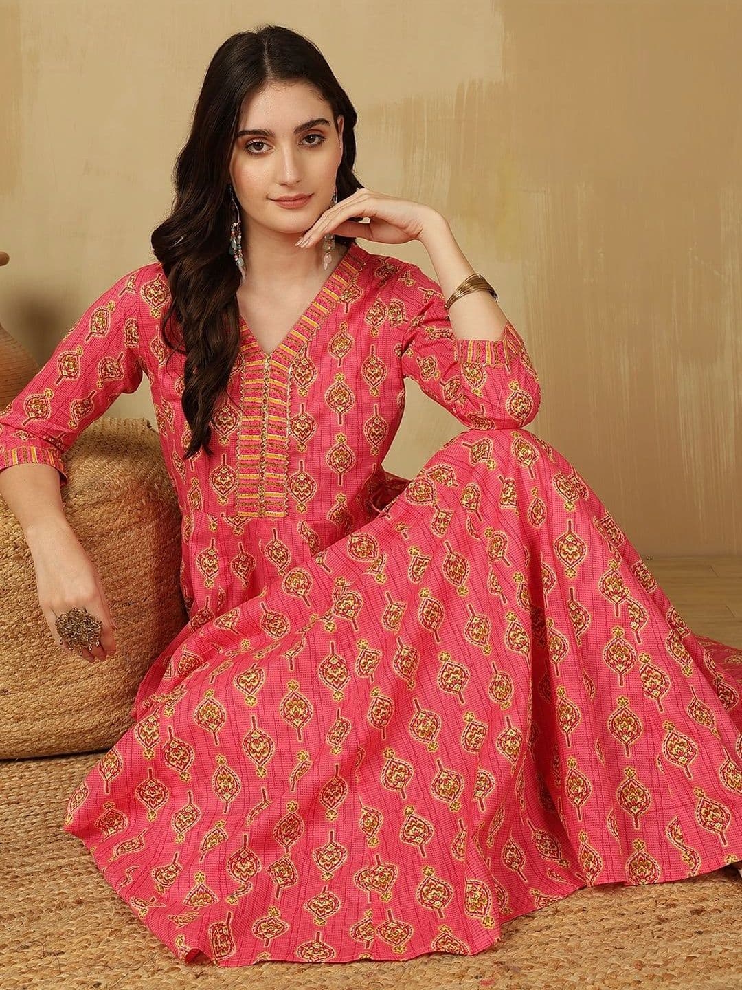 Sangria Women Ethnic Motifs Printed Anarkali Kurta thumbnail 3