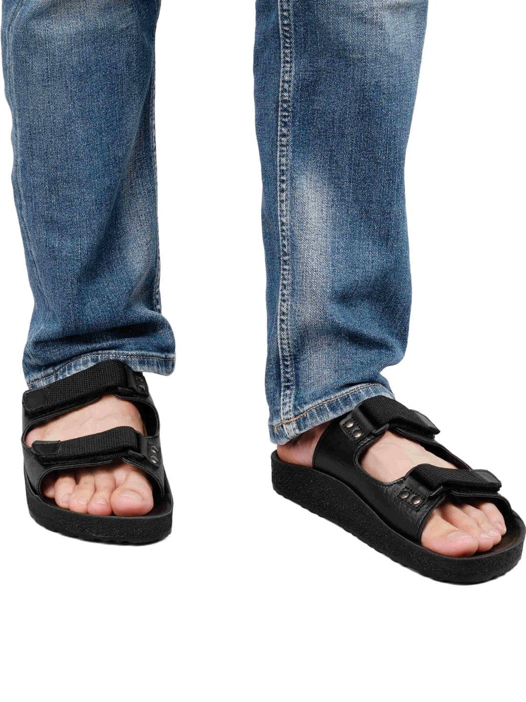 Aerowalk Men Comfort Sandals thumbnail 2