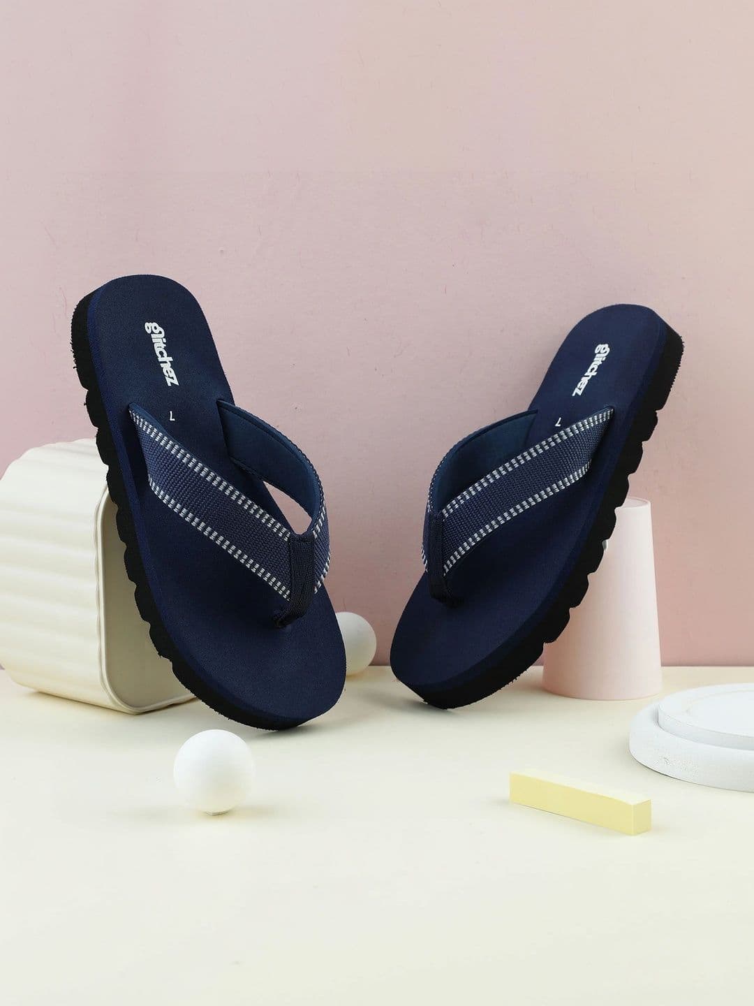 glitchez Men Striped Rubber Thong Flip-Flops - view 1