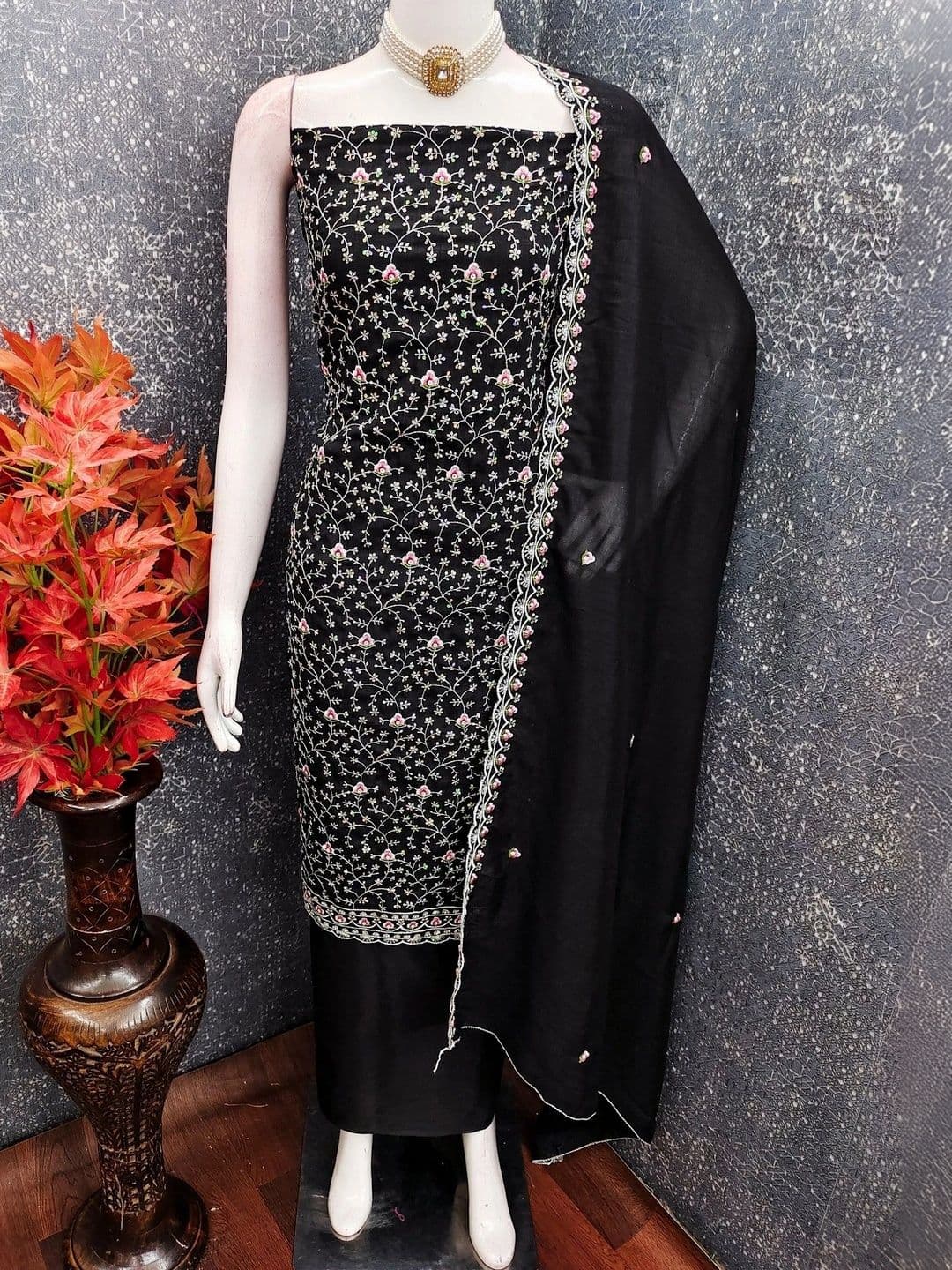 TAVAS Unstitched Dress Material thumbnail 4
