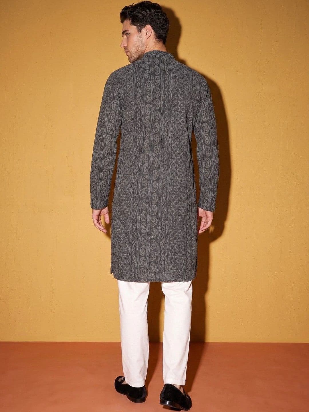 DRIP CHOWK Men Paisley Georgette Kurta thumbnail 2