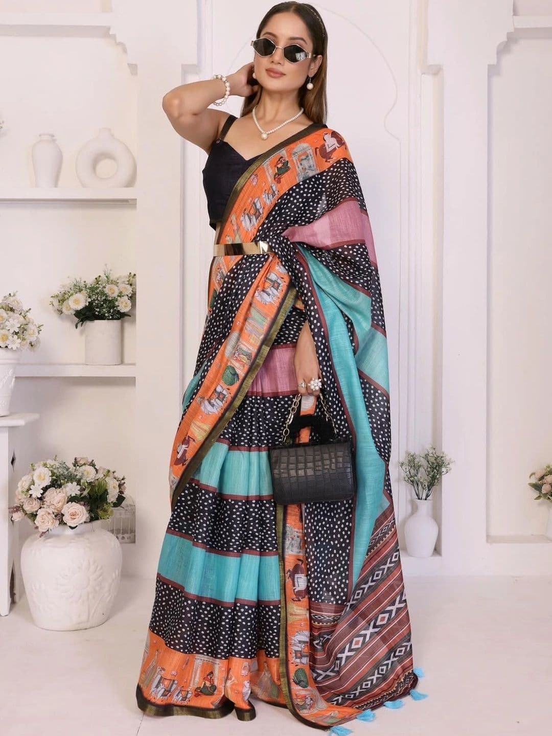 Pixie lane Ethnic Motifs Zari Linen Blend Saree thumbnail 4