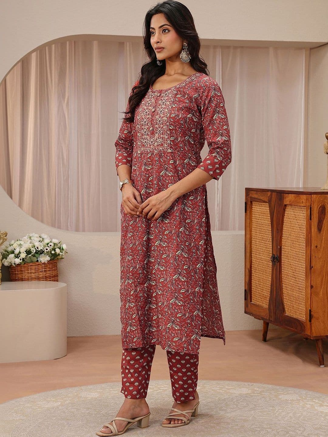 Gerua By Libas Libas Maroon Floral Printed Straight Suit Set thumbnail 3