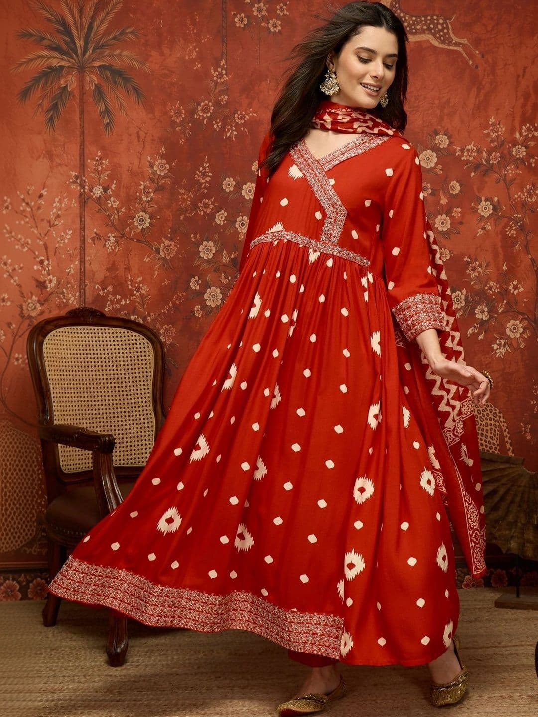 Sangria Women Printed Angrakha Thread Work Kurta with Trousers & With Dupatta thumbnail 4