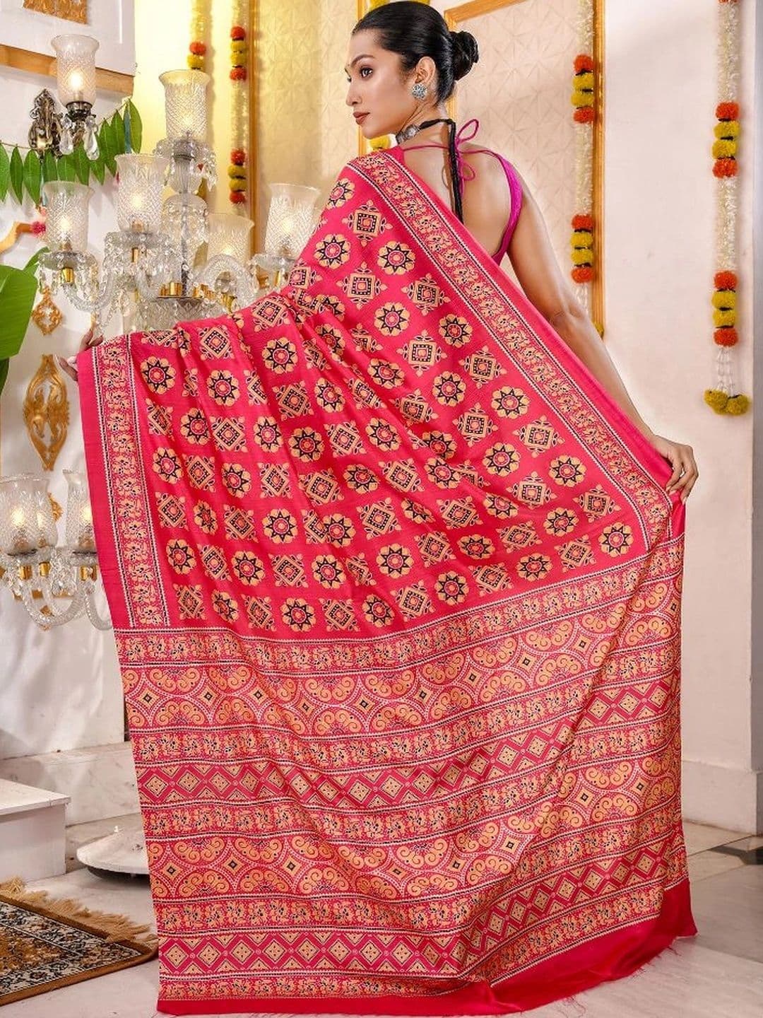 ARQIVO Woven Design Silk Blend Handloom Saree thumbnail 2