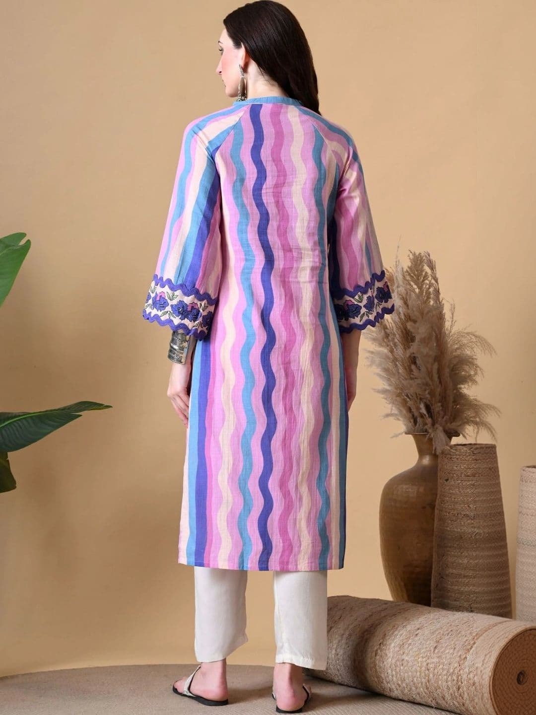 CRENOL THREADS Women Striped Mandarin Collar Cotton Straight Kurta thumbnail 7