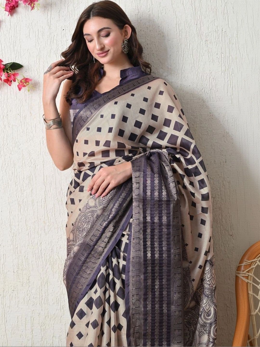 KALINI KALIN Women I Ethnic Motifs Zari Silk Cotton Block Print Saree thumbnail 5
