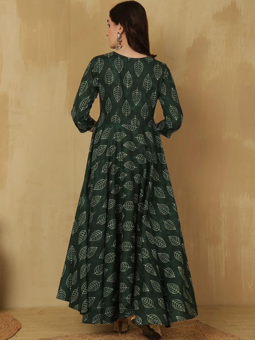 Sangria Women Ethnic Motifs Printed Cotton Anarkali Kurta thumbnail 3