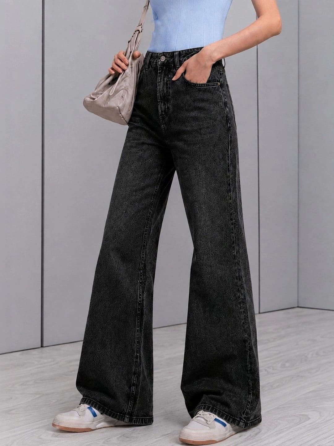 DressBerry Women Comfort Wide Leg High-Rise Light Fade Stretchable Jeans - view 1