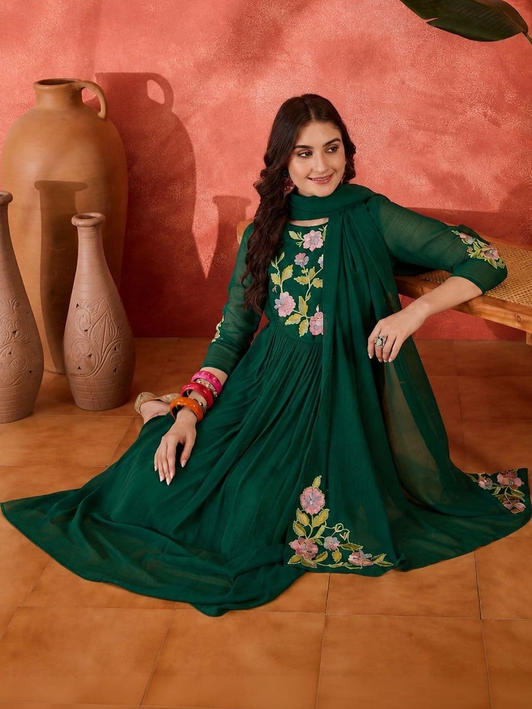 Sangria Women Floral Embroidered Empire Thread Work Kurta with Trousers & With Dupatta thumbnail 3