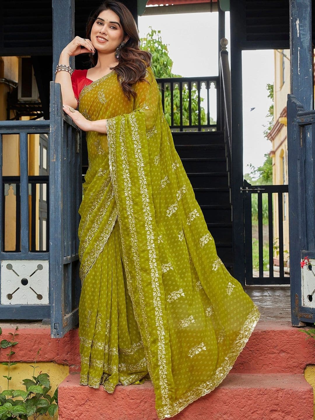 Mitera Floral Embroidered Pure Georgette Designer Saree thumbnail 2