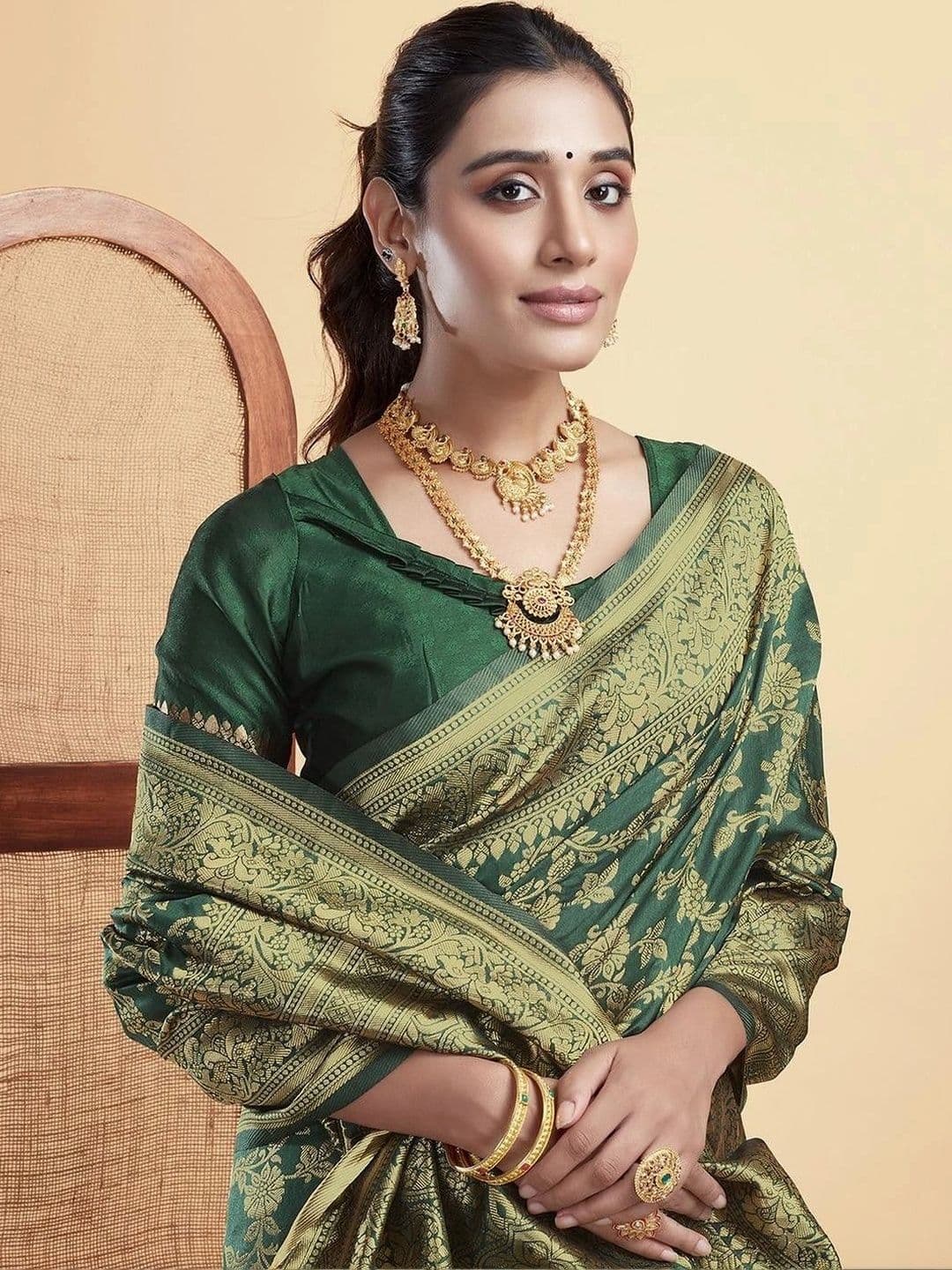 SANISA Ethnic Motifs Zari Silk Blend Saree thumbnail 4
