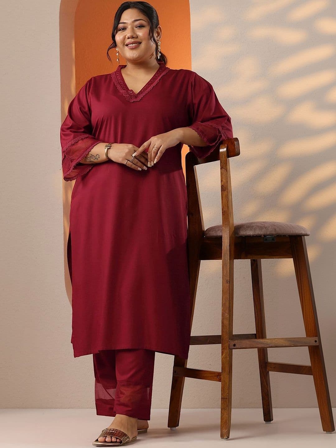 EXTRA LOVE BY LIBAS Plus Size Women Regular Thread Work Kurta with Trousers - view 1