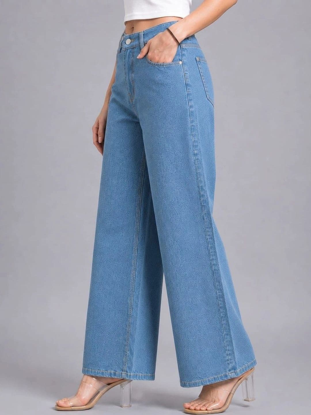 Mast & Harbour Women Loose Wide Leg High-Rise Light Fade Jeans thumbnail 2