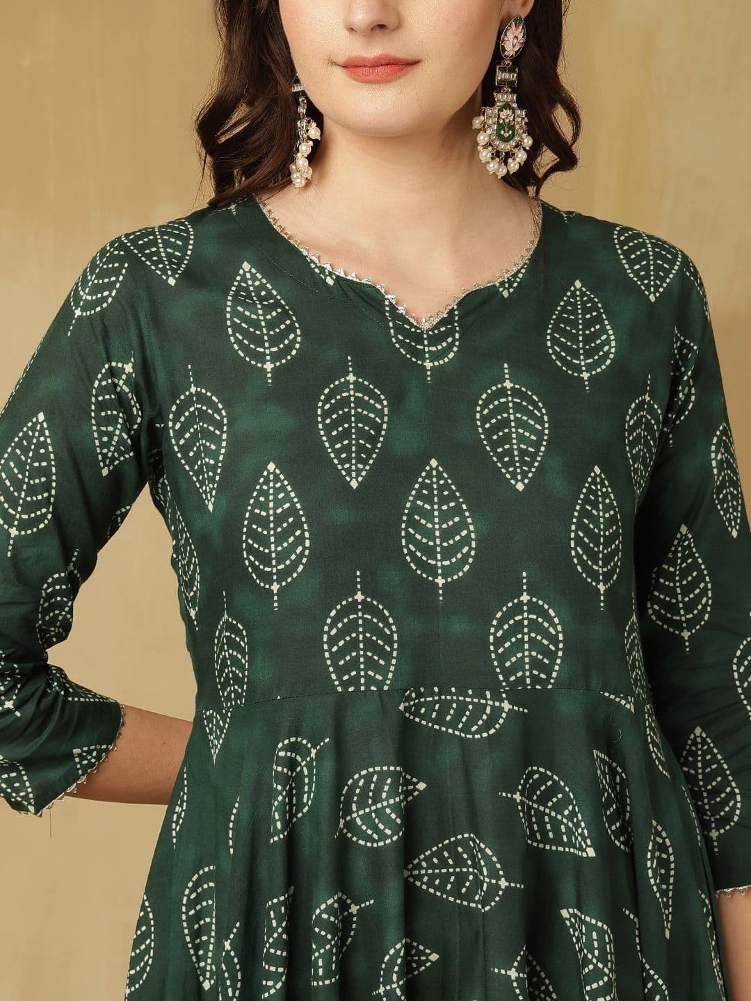 Sangria Women Ethnic Motifs Printed Cotton Anarkali Kurta thumbnail 6