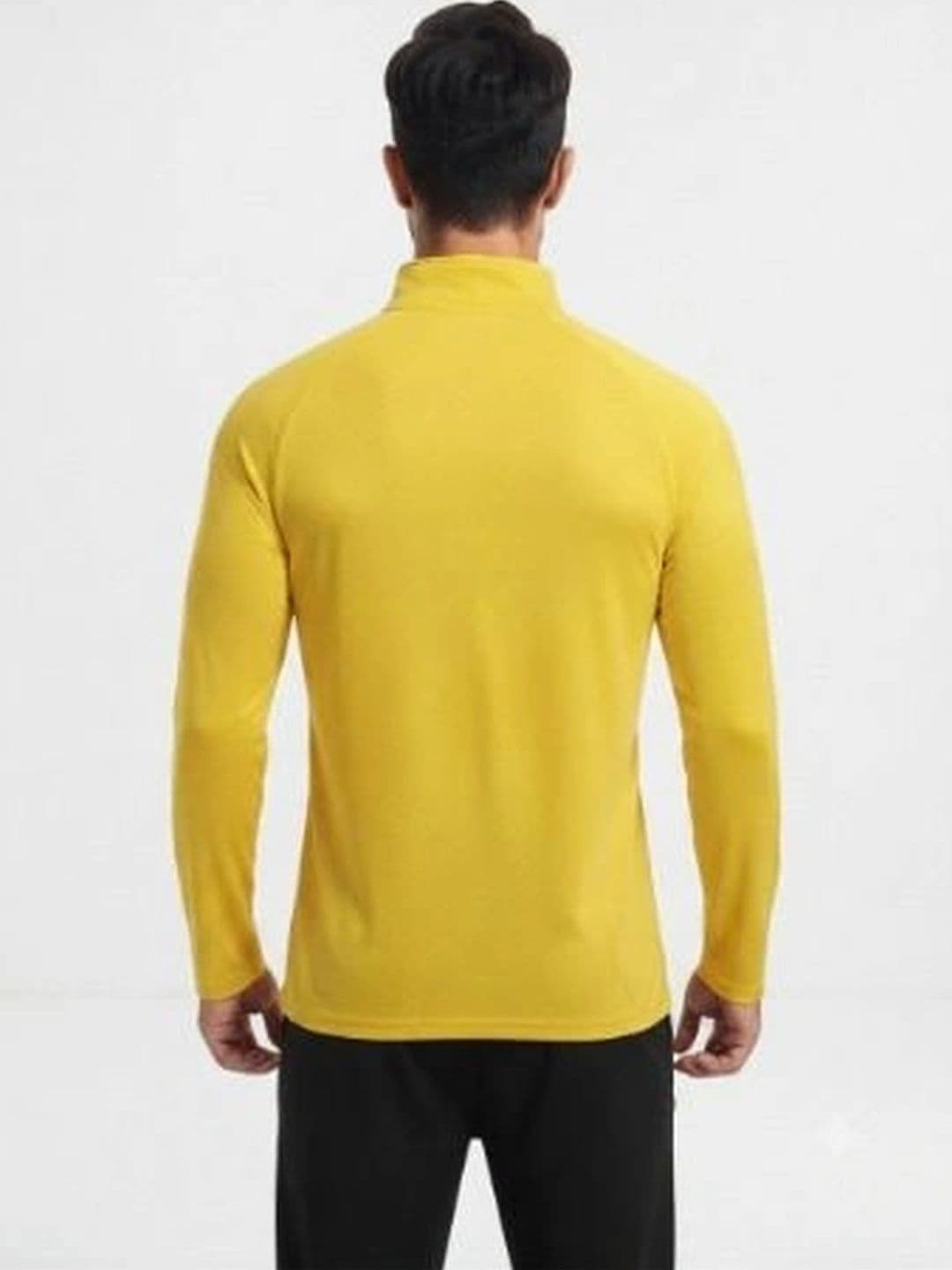 HILL 7 Men Colourblocked T-shirt thumbnail 3