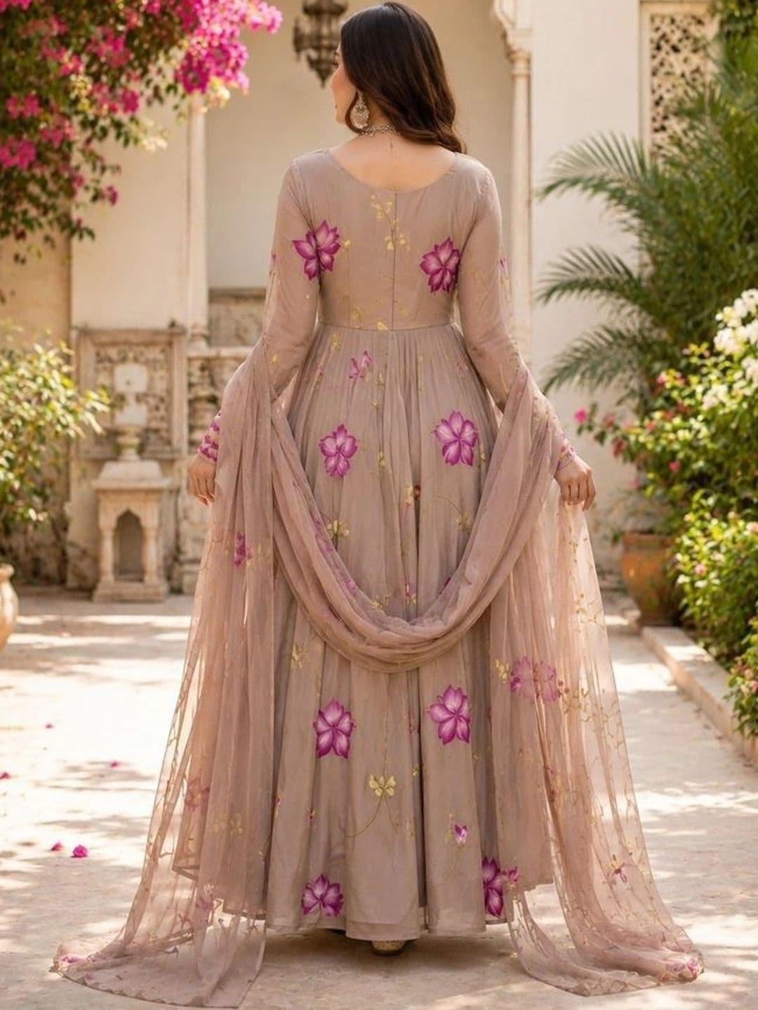 Krunal Raiyani Women Floral Printed Empire Kurta With Dupatta - view 1